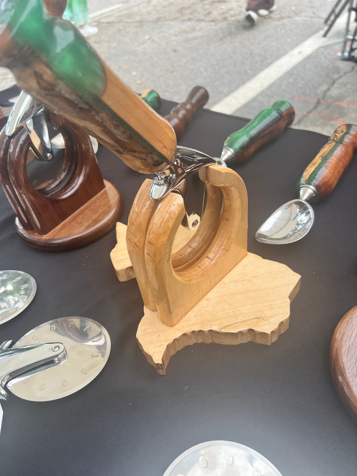 Pizza Stand for Pizza Cutter 1050