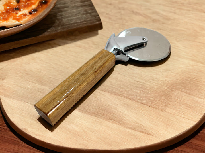 Pizza Cutter Ash Wood Handle with Stainless Steel Rotary Blade 1040