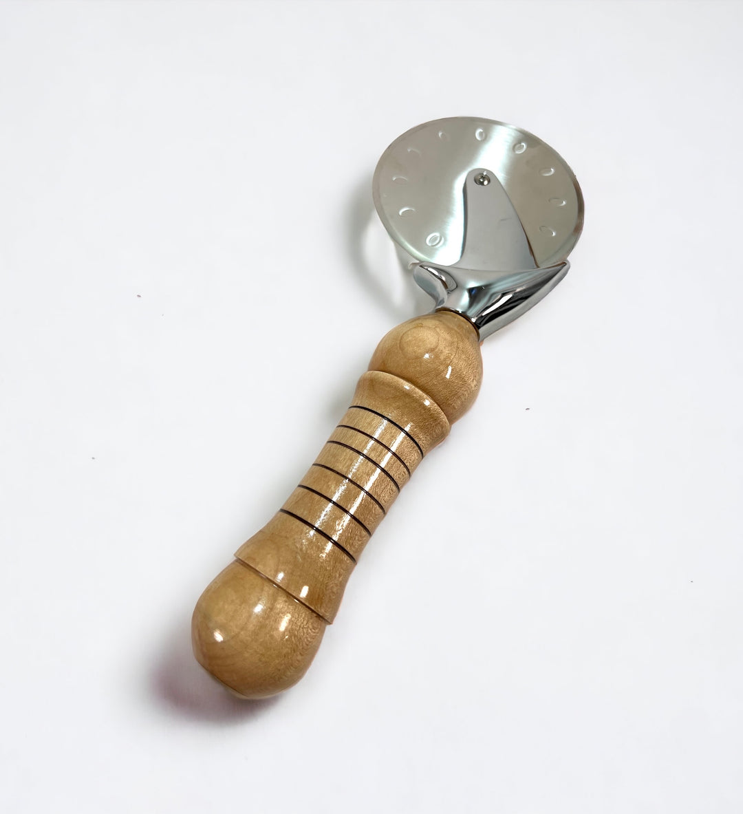 Pizza Cutter Maple Handle with Stainless Steel Rotary Blade 1027