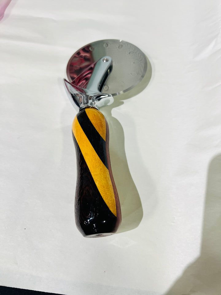 Pizza Cutter Multiple Hardwood Handle with Stainless Steel Rotary Blade 9978