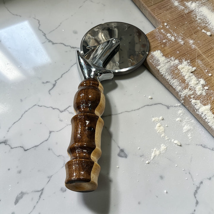 Pizza Cutter Walnut and Maple Hardwood Handle with Stainless Steel Rotary Blade 8002