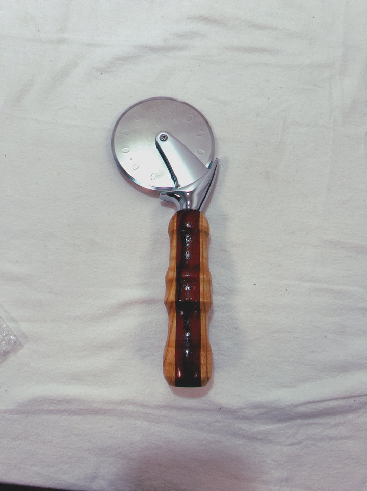 Pizza Cutter Multiple Hardwoods Handle with Stainless Steel Rotary Blade 9952