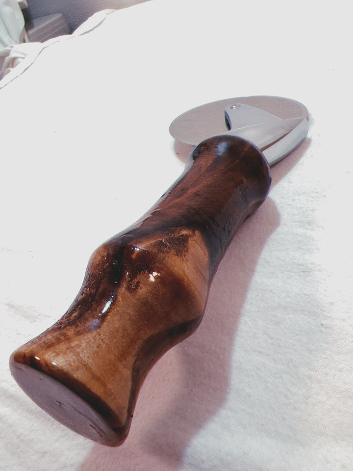 Pizza Cutter Walnut Hardwood Handle with Stainless Steel Rotary Blade 9955