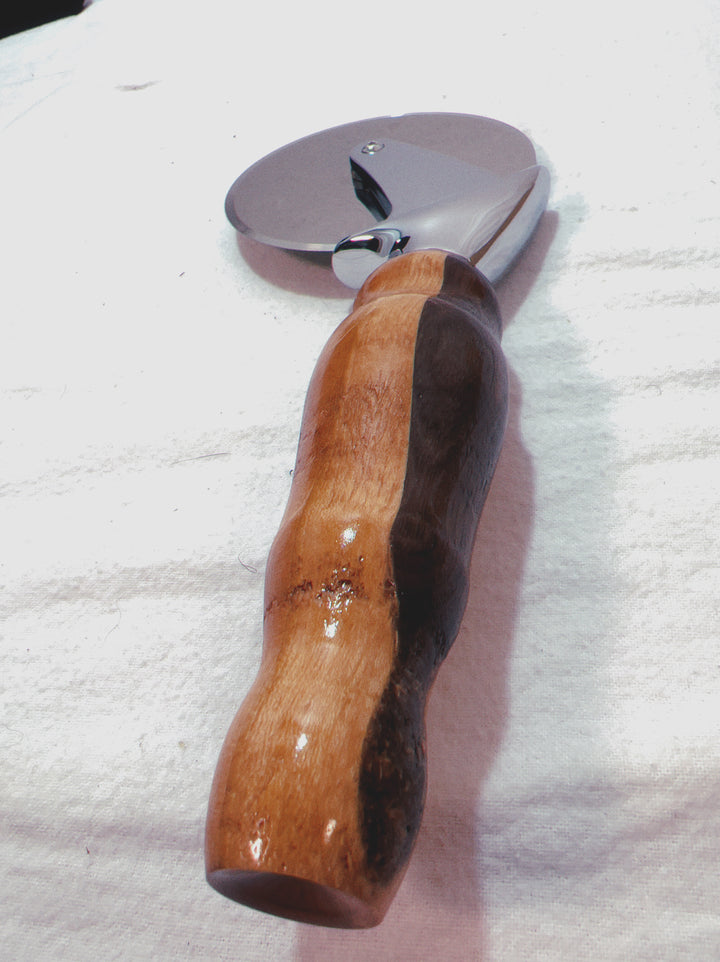 Pizza Cutter Multiple Hardwoods Handle with Stainless Steel Rotary Blade 9972