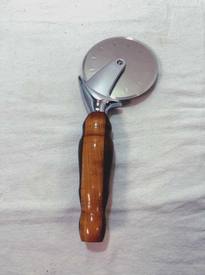 Pizza Cutter Multiple Hardwoods Handle with Stainless Steel Rotary Blade 9972
