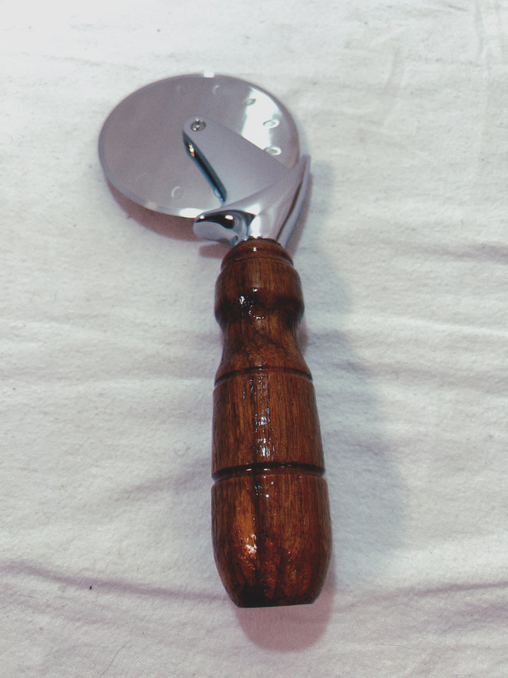 Pizza Cutter Walnut Hardwood Handle with Stainless Steel Rotary Blade 9996