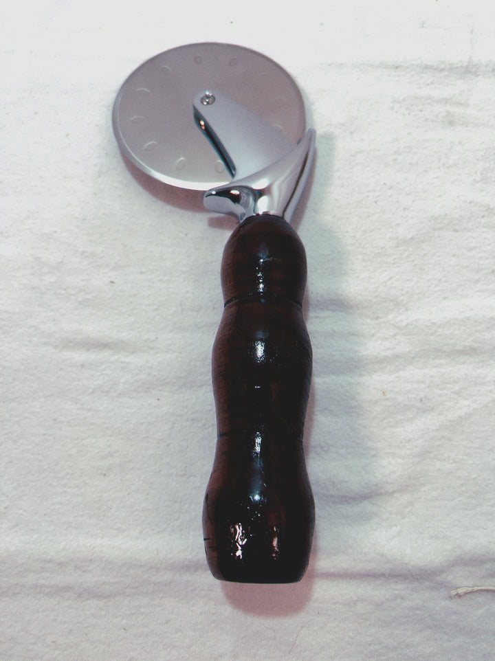 Pizza Cutter Walnut Hardwood Handle with Stainless Steel Rotary Blade 9103
