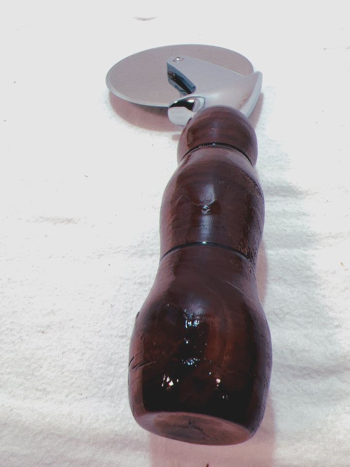 Pizza Cutter Walnut Hardwood Handle with Stainless Steel Rotary Blade 9103