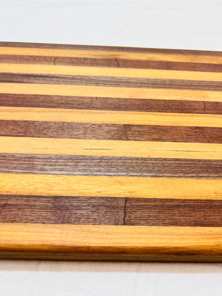 Edge Grain Cutting Board