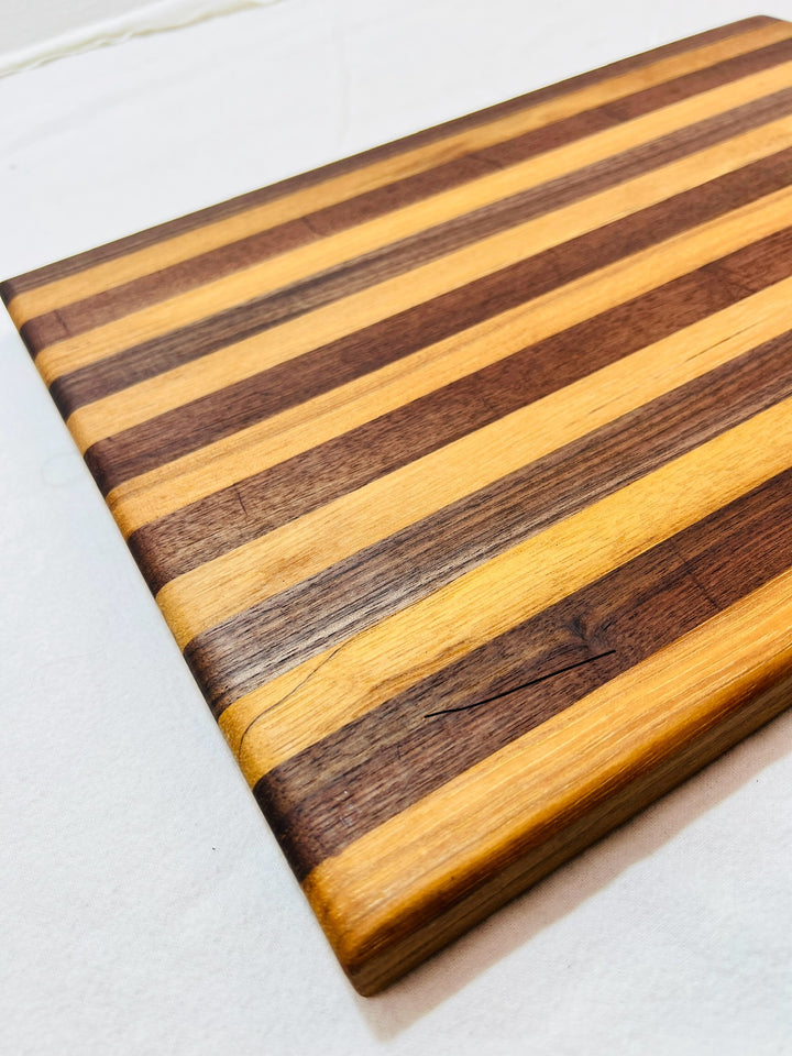 Edge Grain Cutting Board