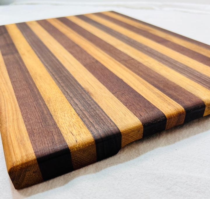 Edge Grain Cutting Board