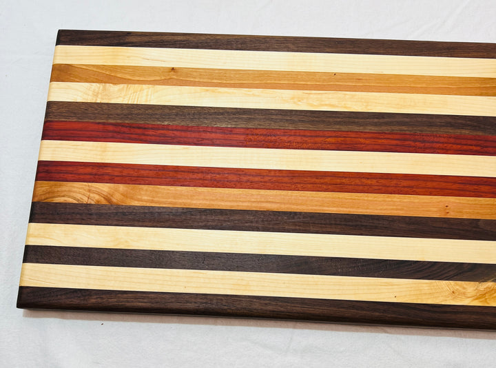 Edge Grain Cutting Board