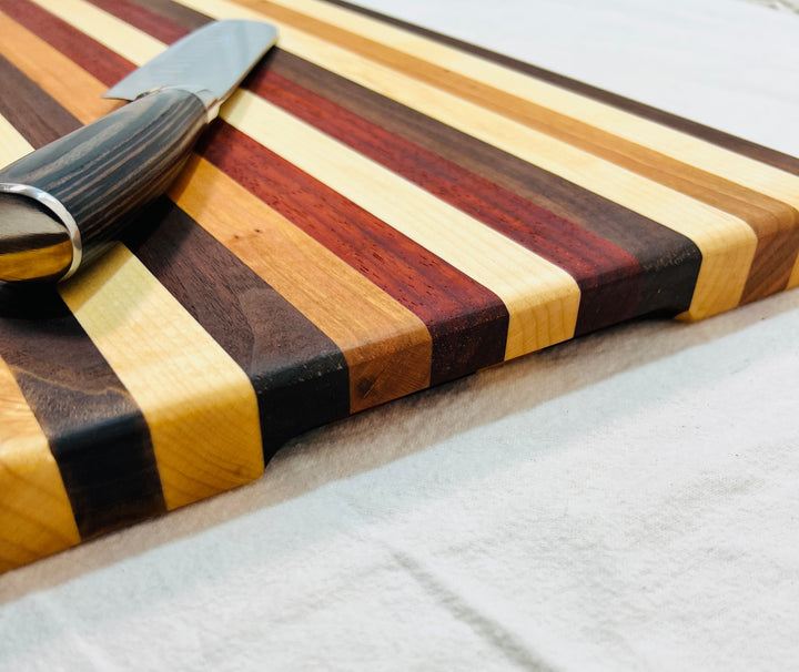 Edge Grain Cutting Board