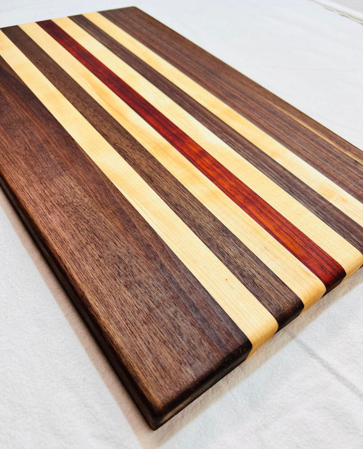 Edge Grain Cutting Board