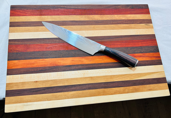 Edge Grain Cutting Board - Over the edge/Lip Design