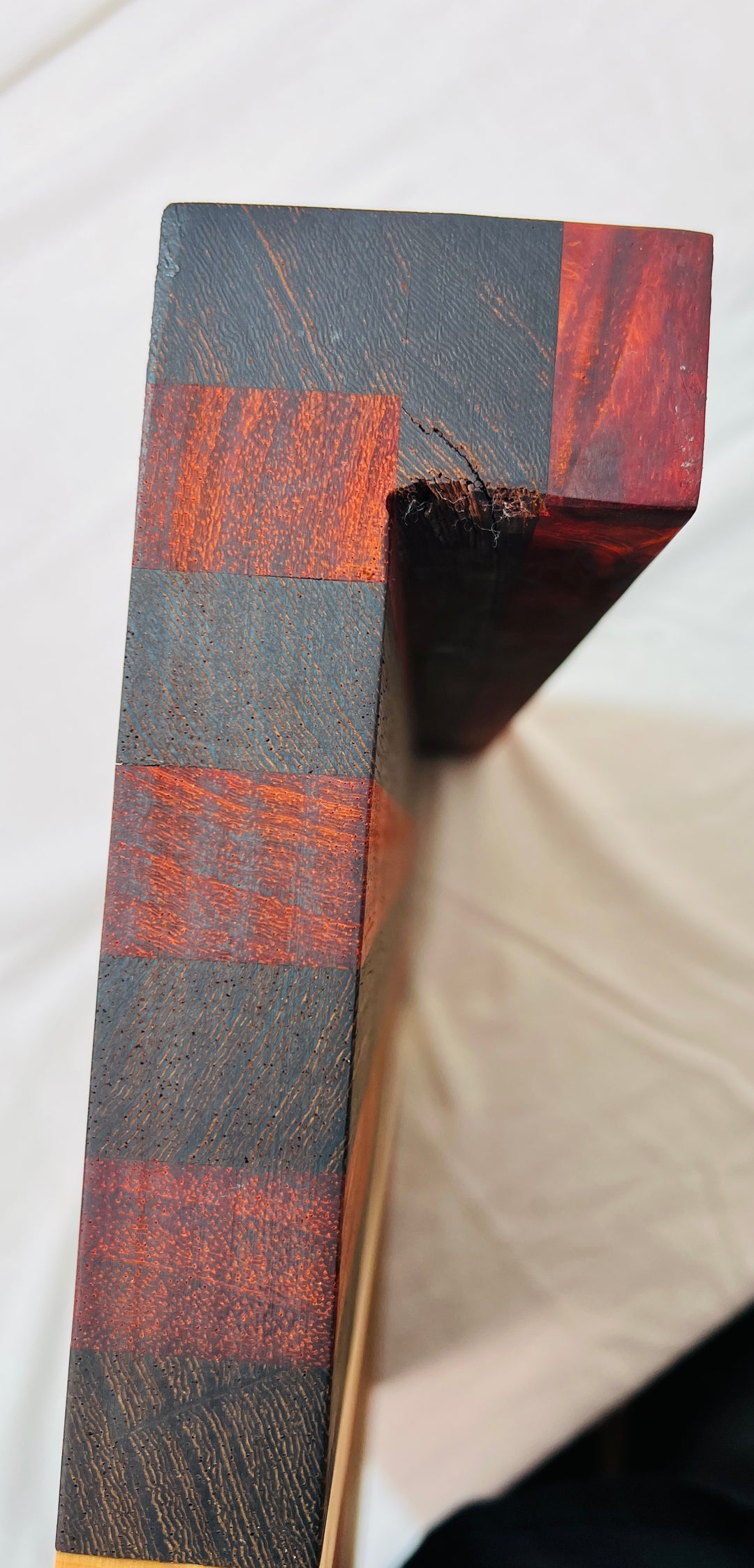 Edge Grain Cutting Board - Over the edge/Lip Design